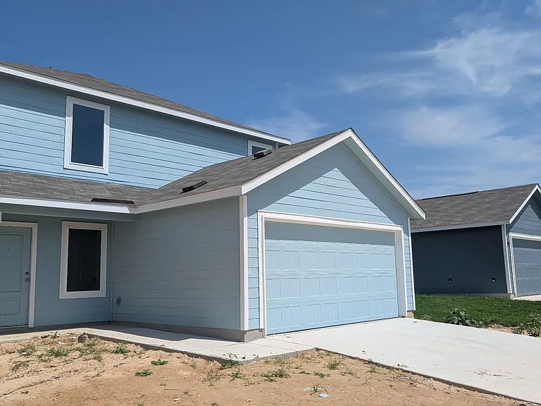 9743 Janefield Ml — Photo 2