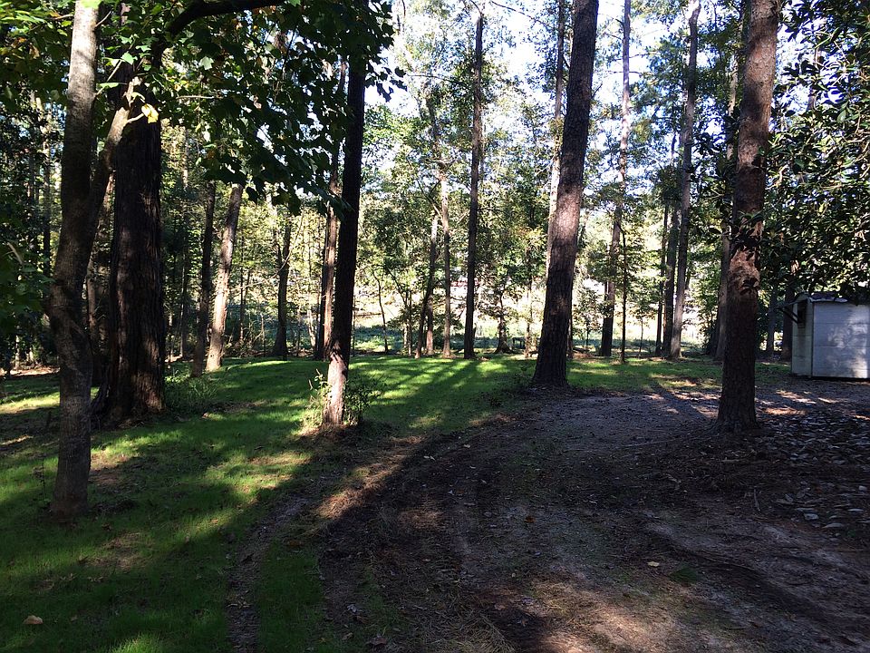2nd image of 3627 Rivercrest Road