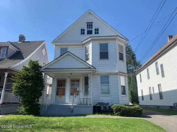 1648 Rugby Road, Schenectady, NY 12309