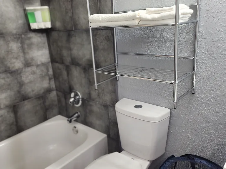 720 Texas Ave #B — Photo 14