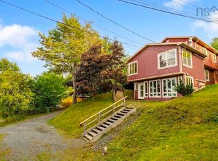 680 Hammonds Plains Rd, Bedford, NS B4B1A7