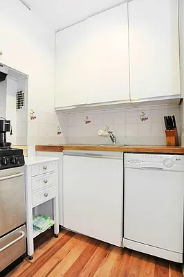 Rented by Town Residential | media 18