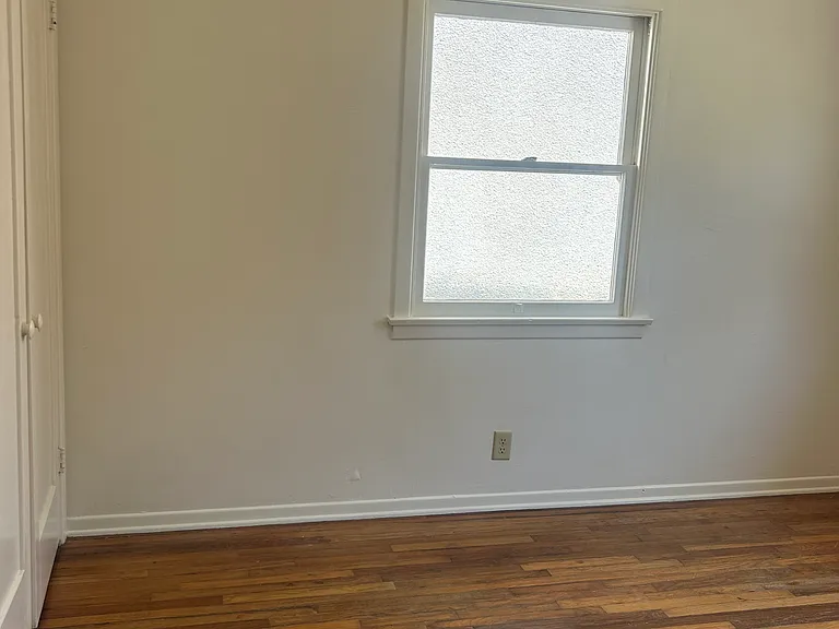 230 N Cedros Ave #230 — Photo 4