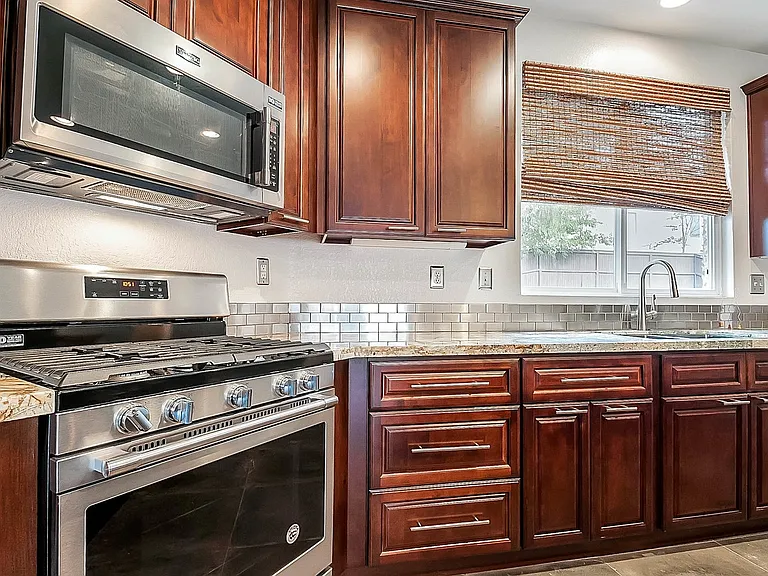 32440 Angelo Dr — Photo 19
