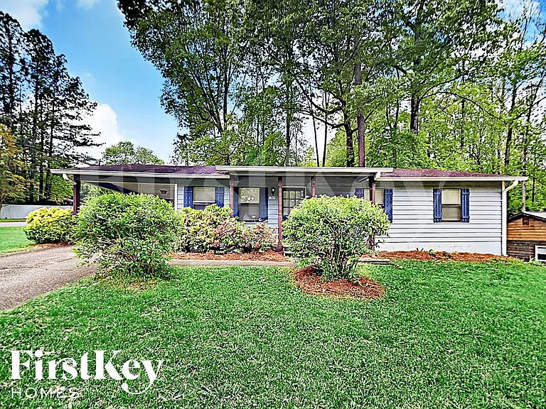 1793 Merry Oak Rd SW — Photo 1