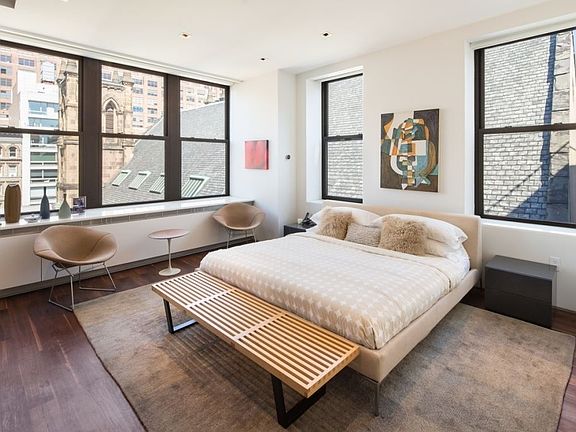 4th image of 345 W 13th St APT 6B