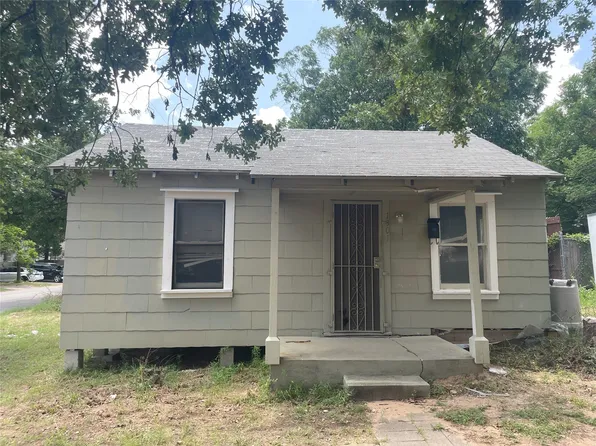 1301 Betty Ln, Haltom City, TX 76117