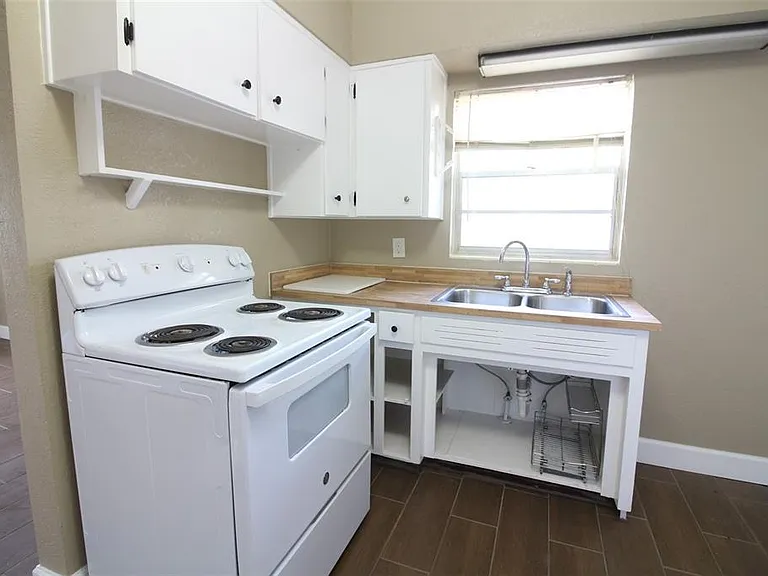 1114 S Tennessee Ave — Photo 4