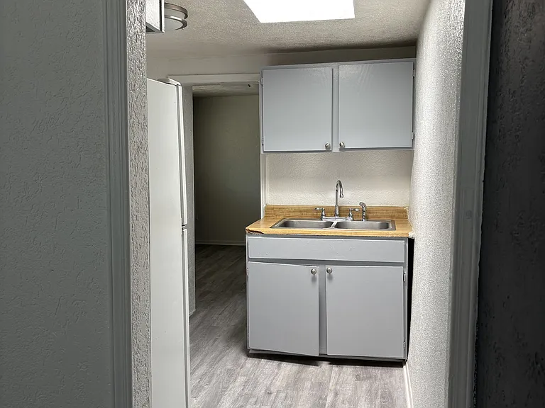 3619 Morehead Ave — Photo 9