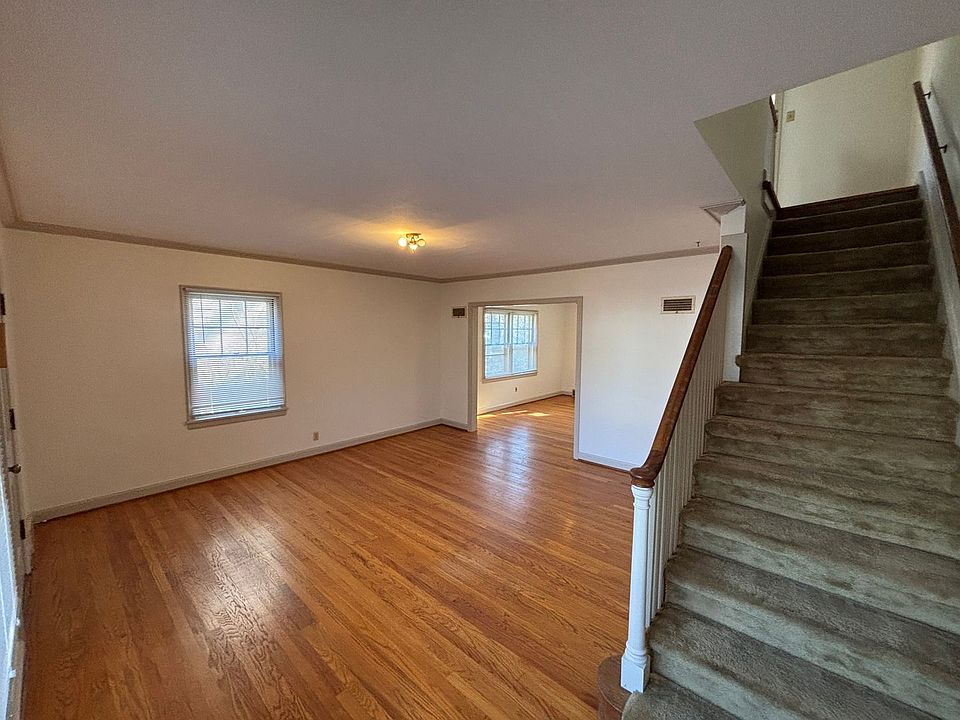 1st image of 1821 Fairchild Ave