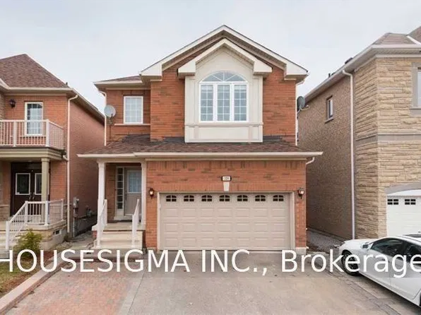 329 Bathurst Glen Dr #B1, Vaughan, ON L4J 9A3