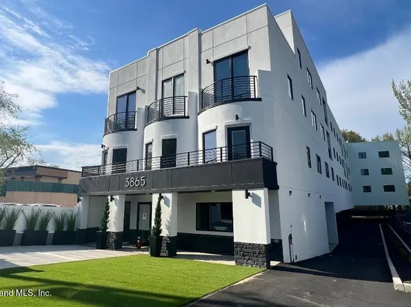 3865 Amboy Rd #2A, Staten Island, NY 10308