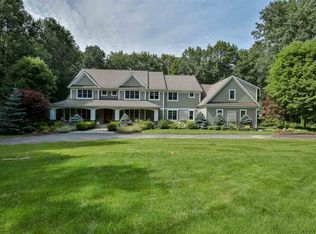 7 Beacon Hill Dr, Saratoga Springs, NY 12866