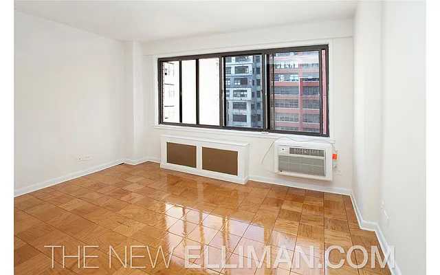Rented by Douglas Elliman | media 21