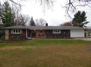 906 SW 4th Ave, Aledo, IL 61231