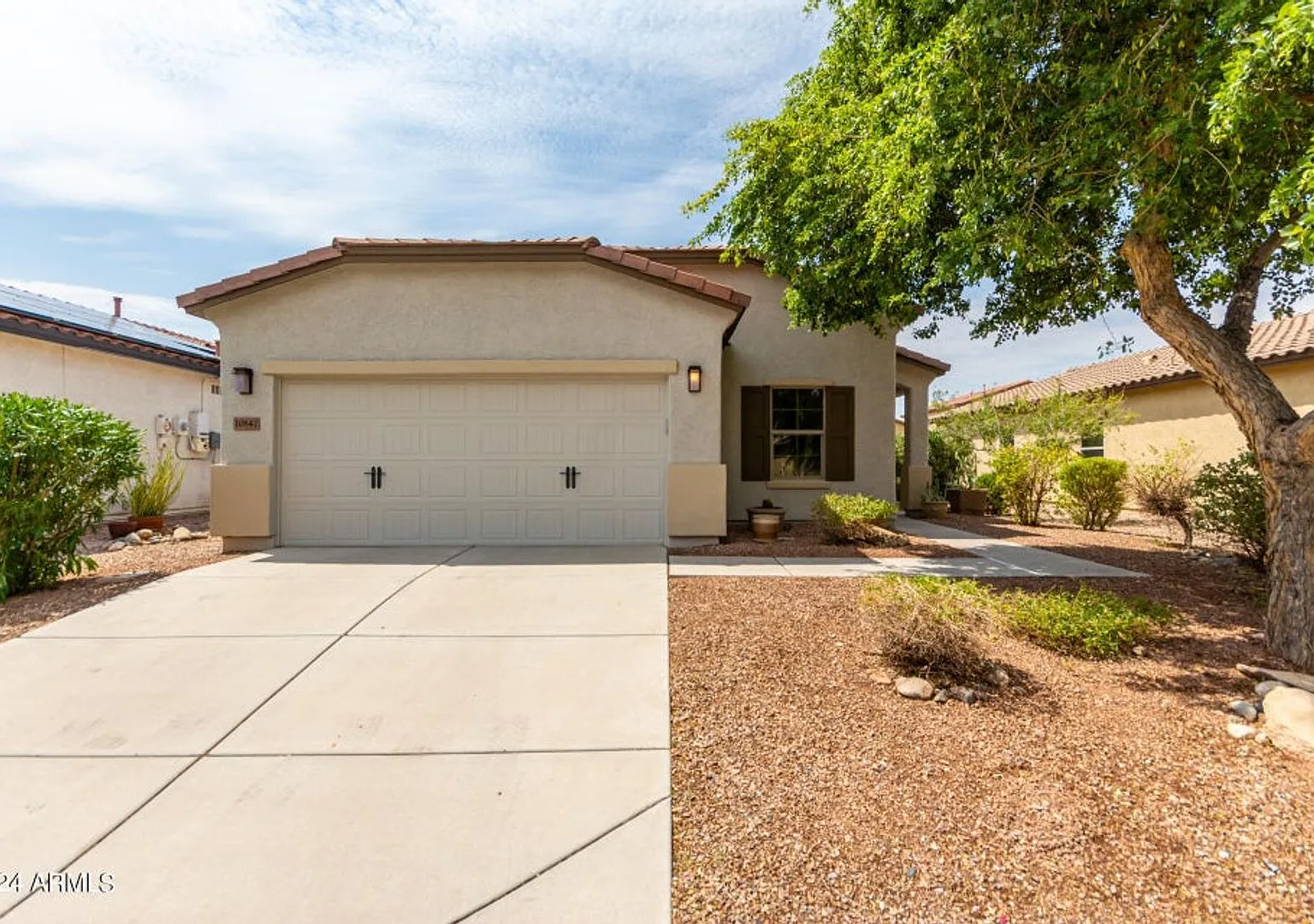 Beautiful 3 bedroom home in Peoria! — Photo 1