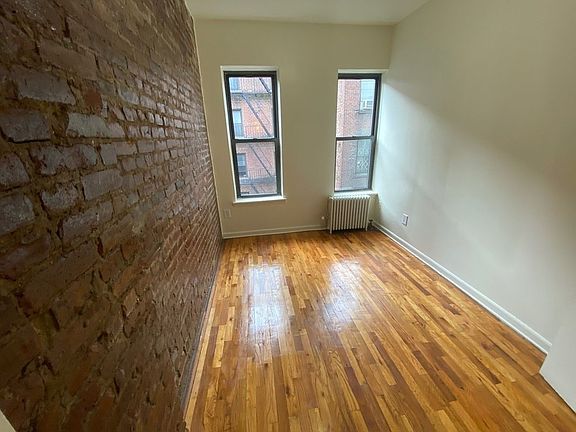 4th image of 218 E 29th St #5V