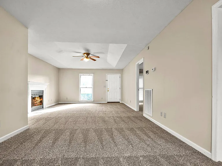 3416 Clearwater Dr — Photo 7