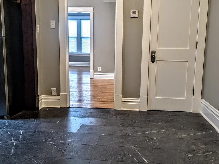 6524 Berthold Ave #2W — Photo 7