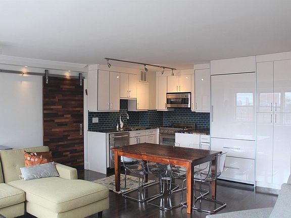 2nd image of 77 E 12th St #16EF