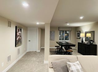 230 Torrey Dr, Newark, DE 19702