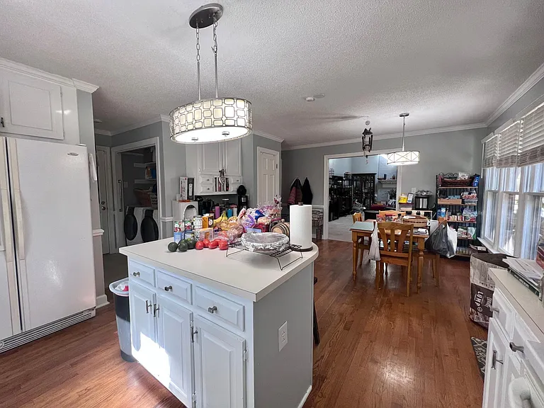 Kitchen-Pic 2