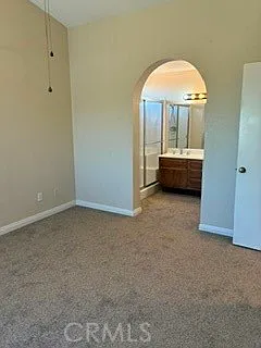 21 Dewberry — Photo 22