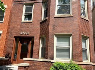 3709 N Bosworth Ave APT 1, Chicago, IL 60613