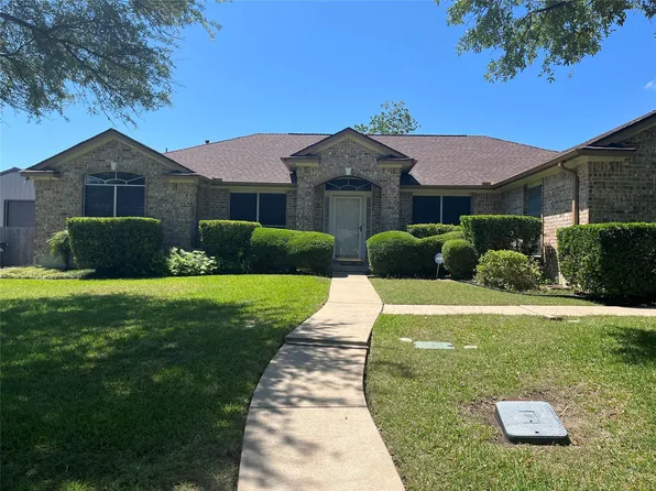 100 Adelfa Dr, Round Rock, TX 78664