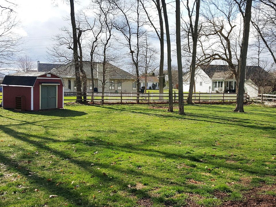 2nd image of 52117 Wood Haven Dr