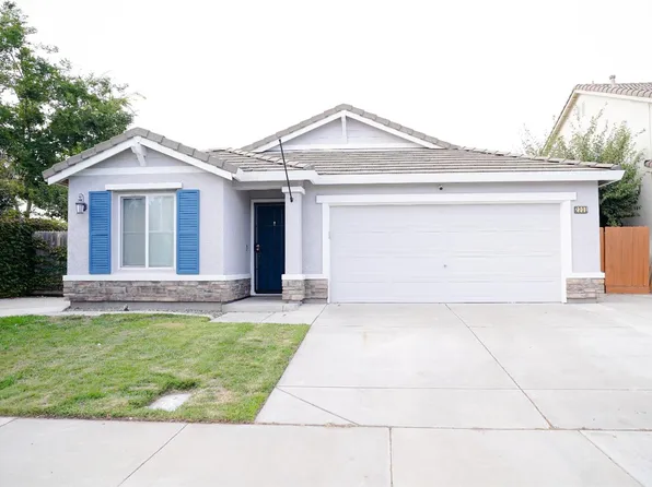 2201 Heartland Dr, Riverbank, CA 95367