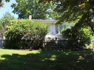 9 Hickory Ln, Monroe, NY 10950