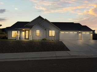 2287 S Alaska St, Kennewick, WA 99338