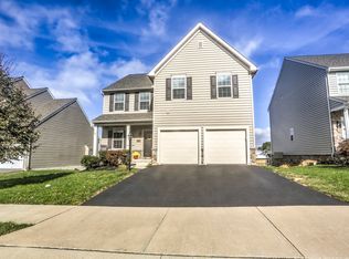 59 Dawkins Dr, East Earl, PA 17519