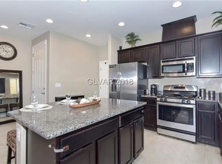 730 Bending Wolf Ave, Las Vegas, NV 89178