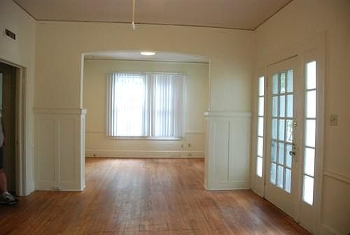4th image of 318 NW 15th St