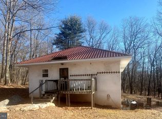 2581 S Mountain Rd, Port Matilda, PA 16870