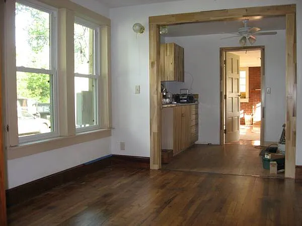 dining rm,thru kitchen to back wing room