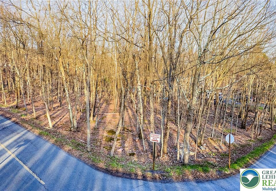 2nd image of Shawnee Trail & Highpoint Dr
