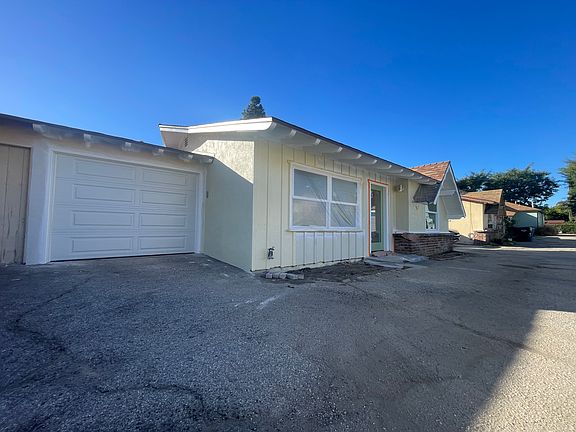 front of the house and the garage door