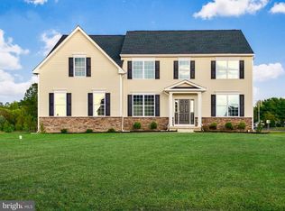 202 Maria Elena Dr, Mullica Hill, NJ 08062