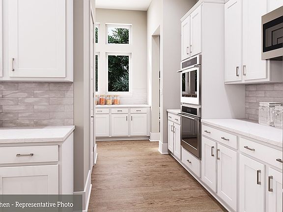 The Miranda - Kitchen