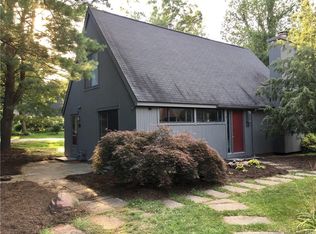 10 Owl Ct, Avon, CT 06001