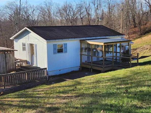 3602 Morrow Rd, Huntington, WV 25701