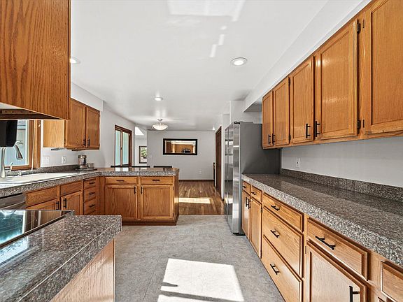 4th image of 8726 126th Ave NE