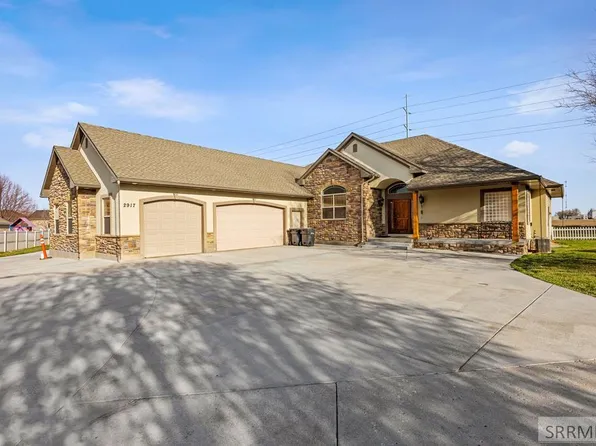 2917 Woodbridge Dr, Idaho Falls, ID 83401