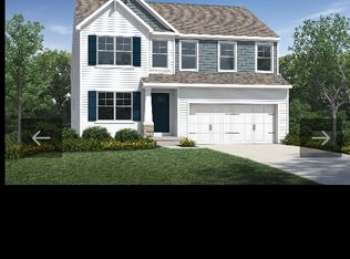 915 Salinger Dr, Lithopolis, OH 43136