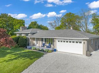 1919 Rochester Townline Rd, Lakeshore, ON N0R1S0