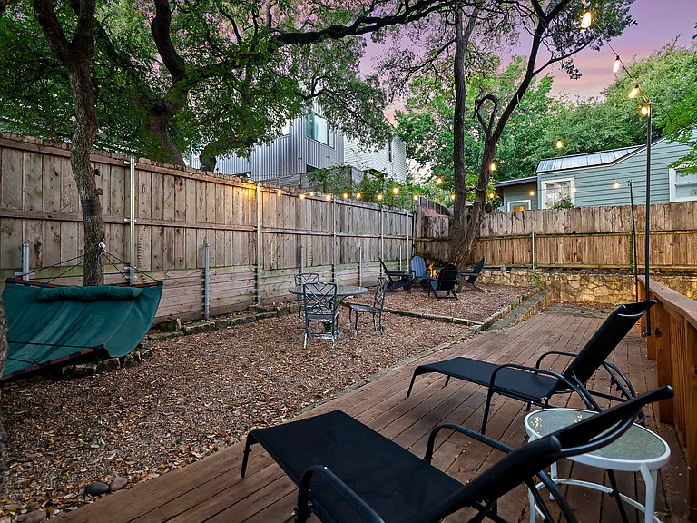 1015 Avondale Rd — Photo 73