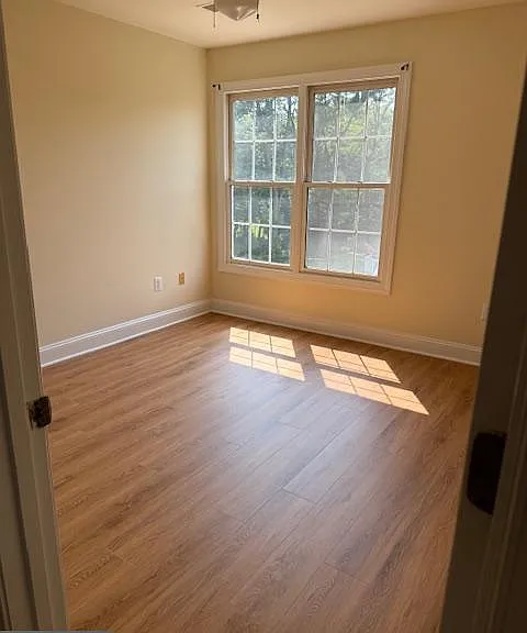 305 Flannery Ln — Photo 15